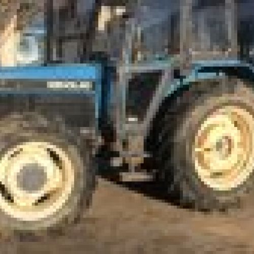 NEW HOLLAND 7740